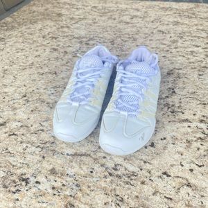 Varsity cheer shoes size 7